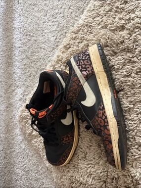 Nikes men or women